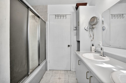 Salle de bains - 19470 Boul. Elkas, Kirkland, QC - Indoor Photo Showing Bathroom