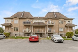 2-62 Rue du Zénith  Gatineau (Hull), QC J9A 0A4