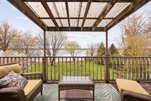 Balcon - 617 Ch. Bord-De-L'Eau S., Noyan, QC 