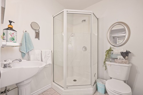 Salle de bains - 617 Ch. Bord-De-L'Eau S., Noyan, QC 