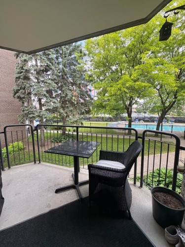 Balcon - 208-3073 Rue Édouard-Montpetit, Laval (Chomedey), QC - Outdoor