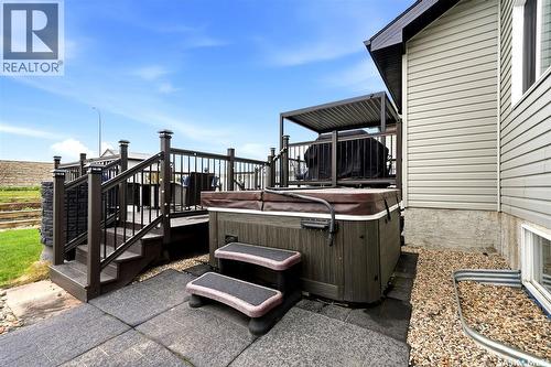 5038 Anthony Way, Regina, SK - Outdoor With Exterior