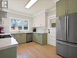 32 ROSEVEAR AVENUE Toronto, ON M4C 1Z3