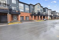 805 KINIW PRIVATE  Ottawa, ON K1K 4Z4