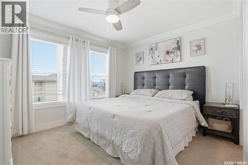 431 Eaton Lane, Saskatoon, SK - Indoor Photo Showing Bedroom