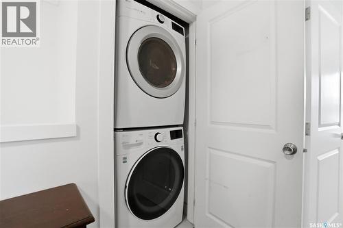 431 Eaton Lane, Saskatoon, SK - Indoor Photo Showing Laundry Room