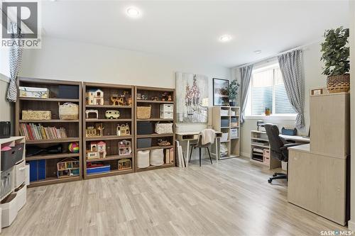 431 Eaton Lane, Saskatoon, SK - Indoor Photo Showing Office