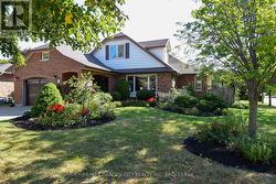 40 BELAIR DRIVE St. Catharines (Port Dalhousie), ON L2N 6X9