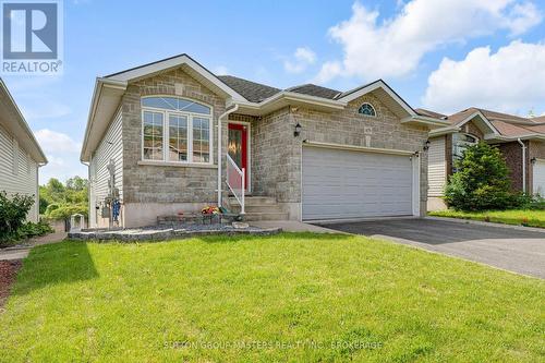 679 MELROSE STREET  Kingston (East Gardiners Rd), ON K7M 9G8