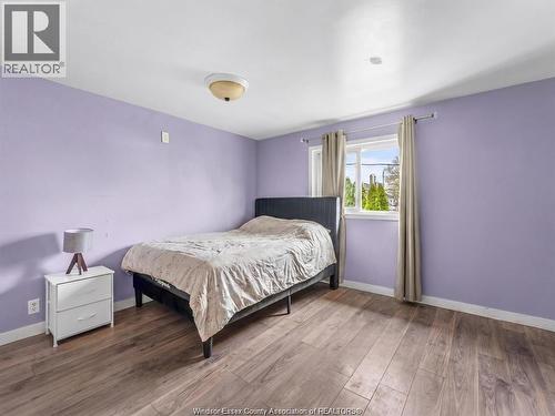 836 Elliott, Windsor, ON - Indoor Photo Showing Bedroom