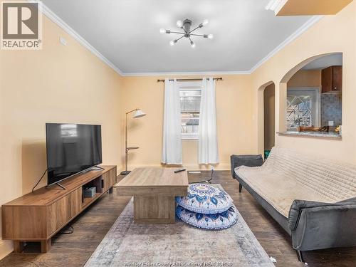 836 Elliott, Windsor, ON - Indoor