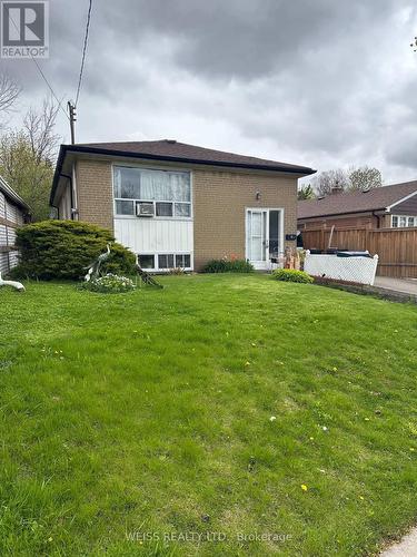 78 PANDORA CIRCLE  Toronto, ON M1H 1V7