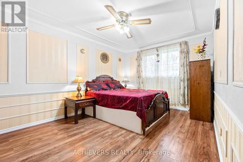 39 Danesbury Crescent, Brampton, ON - Indoor Photo Showing Bedroom