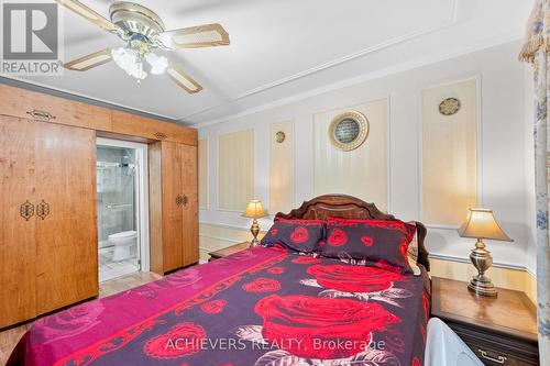 39 Danesbury Crescent, Brampton, ON - Indoor Photo Showing Bedroom