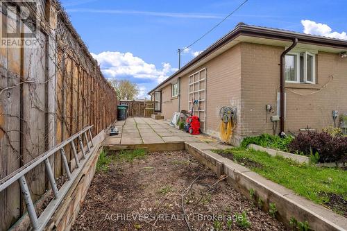 39 Danesbury Crescent, Brampton, ON - Outdoor With Exterior