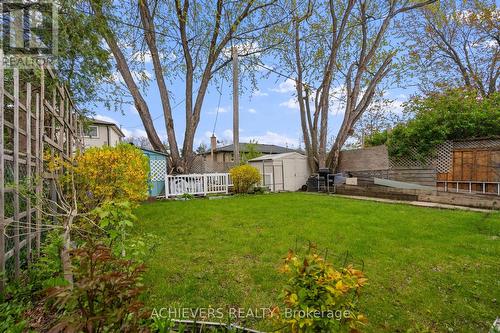 39 Danesbury Crescent, Brampton, ON - Outdoor