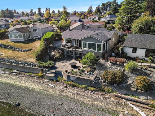 10206 Surfside Pl, Sidney, BC 