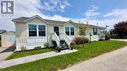 4 CRICKLEWOOD Crescent Selkirk, ON N0A 1L0