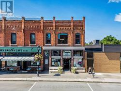 UPPER UNIT - 8 BRUCE STREET S  Blue Mountains, ON N0H 2P0