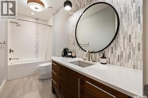 3430 Green Brook Road, Regina, SK - Indoor Photo Showing Bathroom