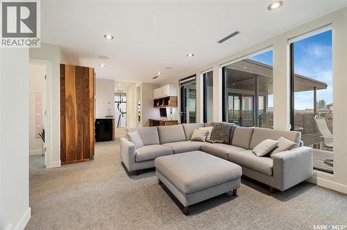 3430 Green Brook Road, Regina, SK - Indoor Photo Showing Living Room