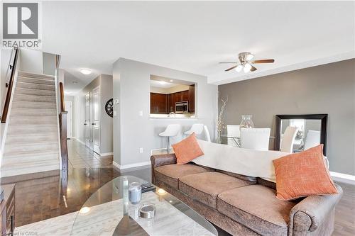 935 Zeller Crescent, Kitchener, ON - Indoor Photo Showing Living Room