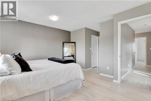 935 Zeller Crescent, Kitchener, ON - Indoor Photo Showing Bedroom
