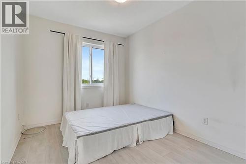 935 Zeller Crescent, Kitchener, ON - Indoor Photo Showing Bedroom