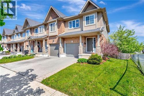 935 Zeller Crescent, Kitchener, ON - Outdoor With Facade