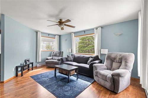 59103 Queens Valley 42E Rd, Anola, MB 