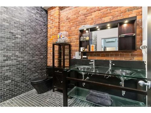303-850 Main St, Moncton, NB 