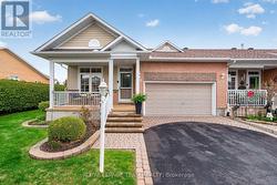 93 SABLE RUN DRIVE Ottawa, ON K2S 1W7