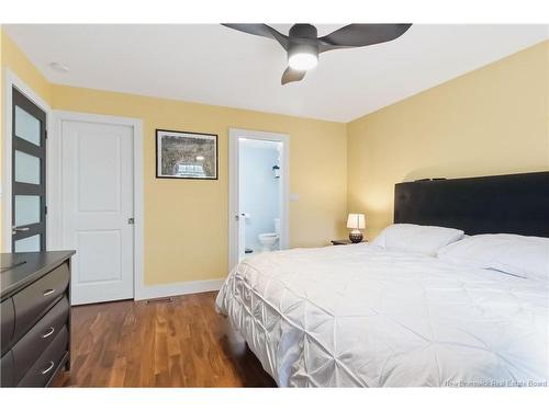 15 Glenforest Dr, Riverview, NB 