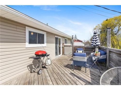368 Canterbury Dr, Fredericton, NB 