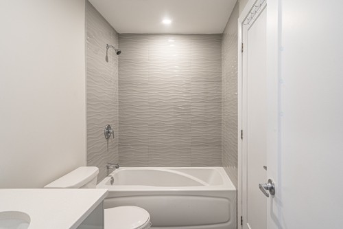 Salle de bains - 108-10150 Boul. St-Laurent, Montréal (Ahuntsic-Cartierville), QC - Indoor Photo Showing Bathroom