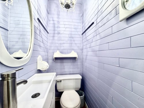 Salle d'eau - 415 Rue Bédard, Lachute, QC - Indoor Photo Showing Bathroom