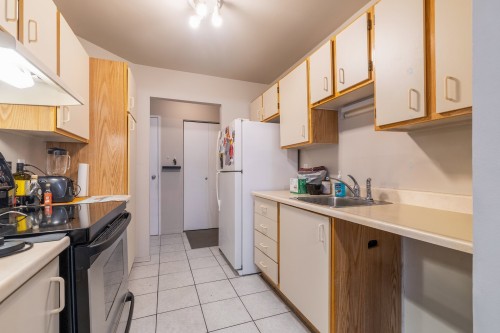 Kitchen - 118-1605 Boul. Du Souvenir, Laval (Laval-Des-Rapides), QC - Indoor Photo Showing Kitchen