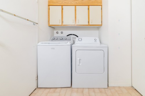 Laundry - 118-1605 Boul. Du Souvenir, Laval (Laval-Des-Rapides), QC - Indoor Photo Showing Laundry Room