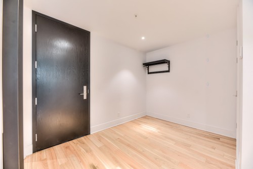 Den - 808-1188 Av. Union, Montréal (Ville-Marie), QC - Indoor Photo Showing Other Room