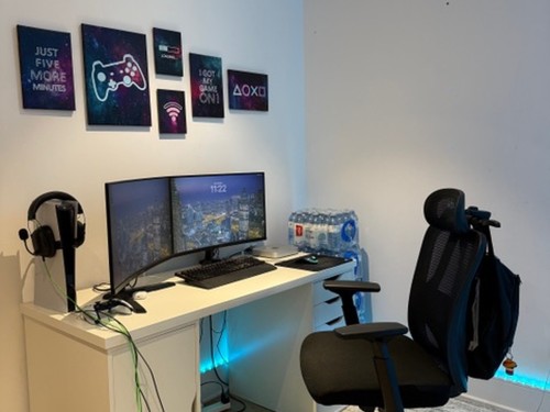 Den - 808-1188 Av. Union, Montréal (Ville-Marie), QC - Indoor Photo Showing Office
