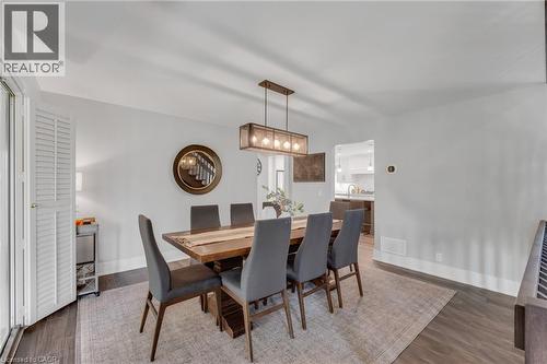 2092 Highway 6, Puslinch, ON - Indoor Photo Showing Dining Room