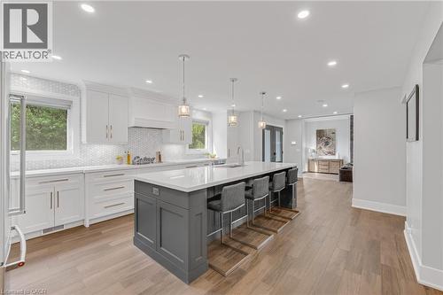 2092 Highway 6, Puslinch, ON - Indoor Photo Showing Kitchen With Upgraded Kitchen