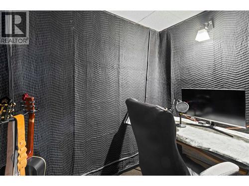 Soundproof Studio on Lower Floor - 1403 Notch Hill Road, Sorrento, BC 