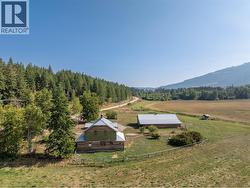 1936 Farmhouse, Shop & Pumphouse - 