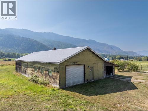 Original Shop - 1403 Notch Hill Road, Sorrento, BC 
