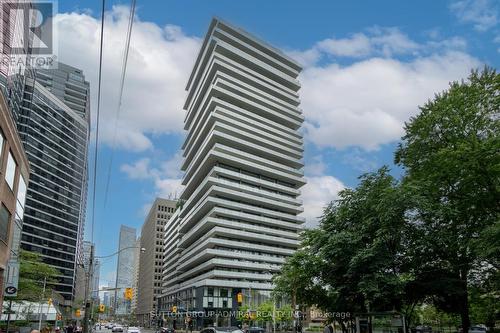 301 - 57 ST. JOSEPH STREET  Toronto, ON M5S 0C5