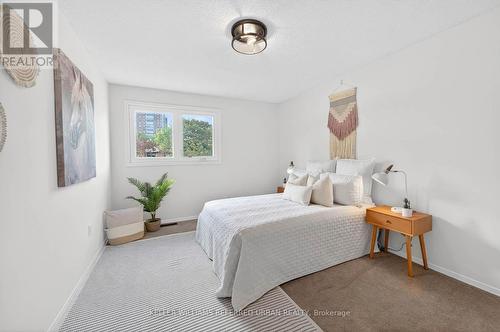 41 Patrice Crescent, Vaughan, ON - Indoor Photo Showing Bedroom