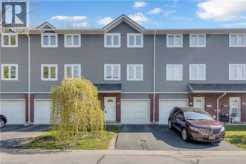 52 HARRIS Avenue Unit# D  Brantford, ON N3R 2E9
