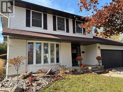 929 HAY COURT  Sarnia, ON N7S 3G6
