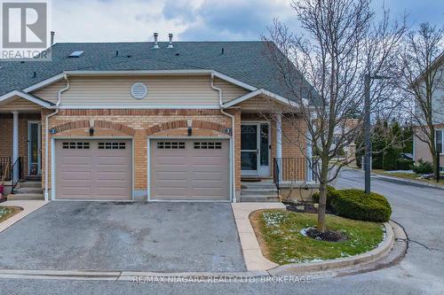 3 - 53 BUNTING ROAD  St. Catharines (Secord Woods), ON L2P 3Y6
